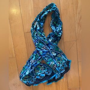 Silk Oscar de la Renta scarf